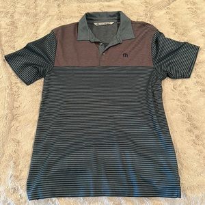 Travis Mathew Medium short sleeve polo shirt